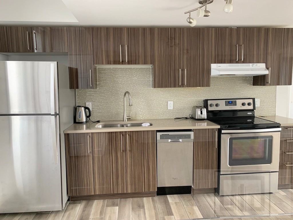 3405 Avenue Benny - Photo 2 of 24
