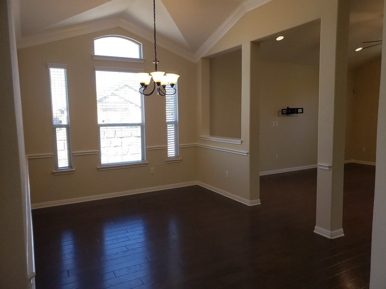 18509 Bassano Ave #1 - Photo 5 of 30