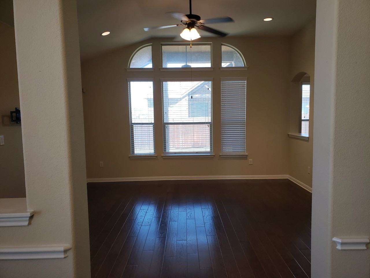 18509 Bassano Ave #1 - Photo 6 of 30
