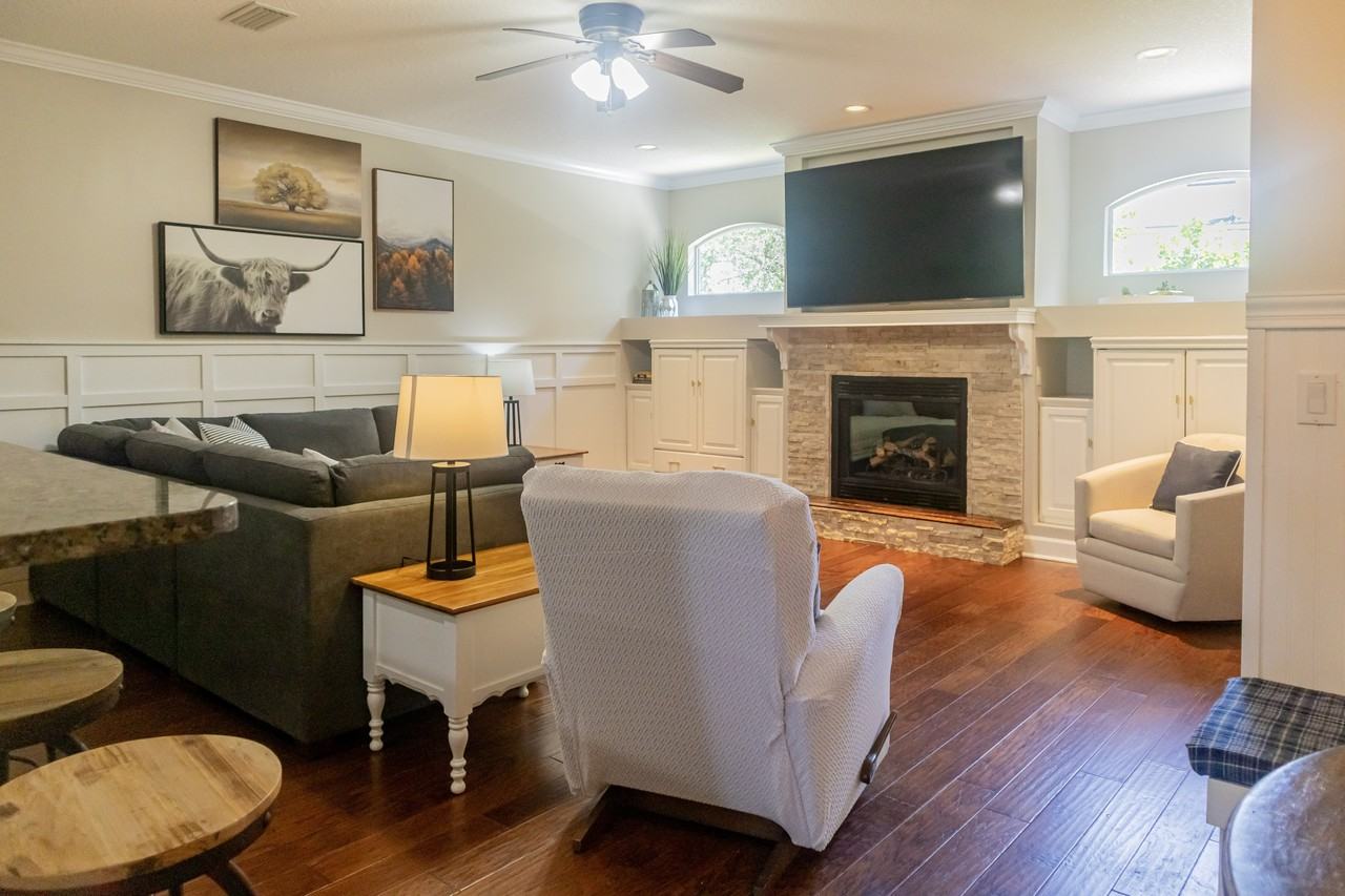 904 Gallier Pl #1 - Photo 5 of 50