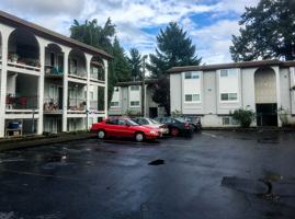 featured image of 549 Greenwood Dr Ne