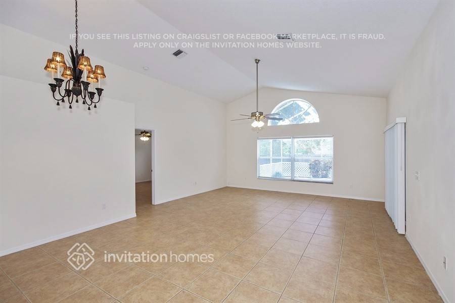 669 Heather Stone Dr - Photo 3 of 19