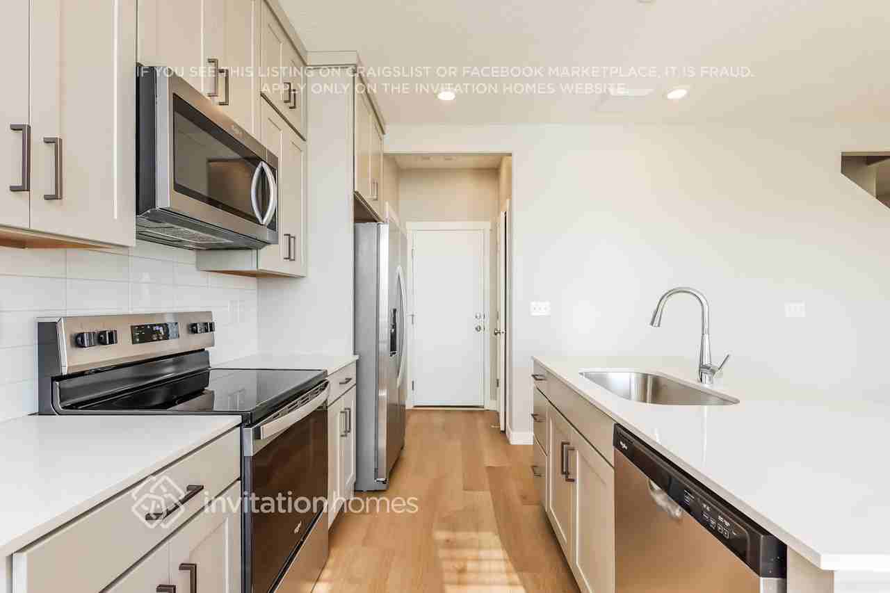 6063 W Upper Brook Ln - Photo 7 of 21