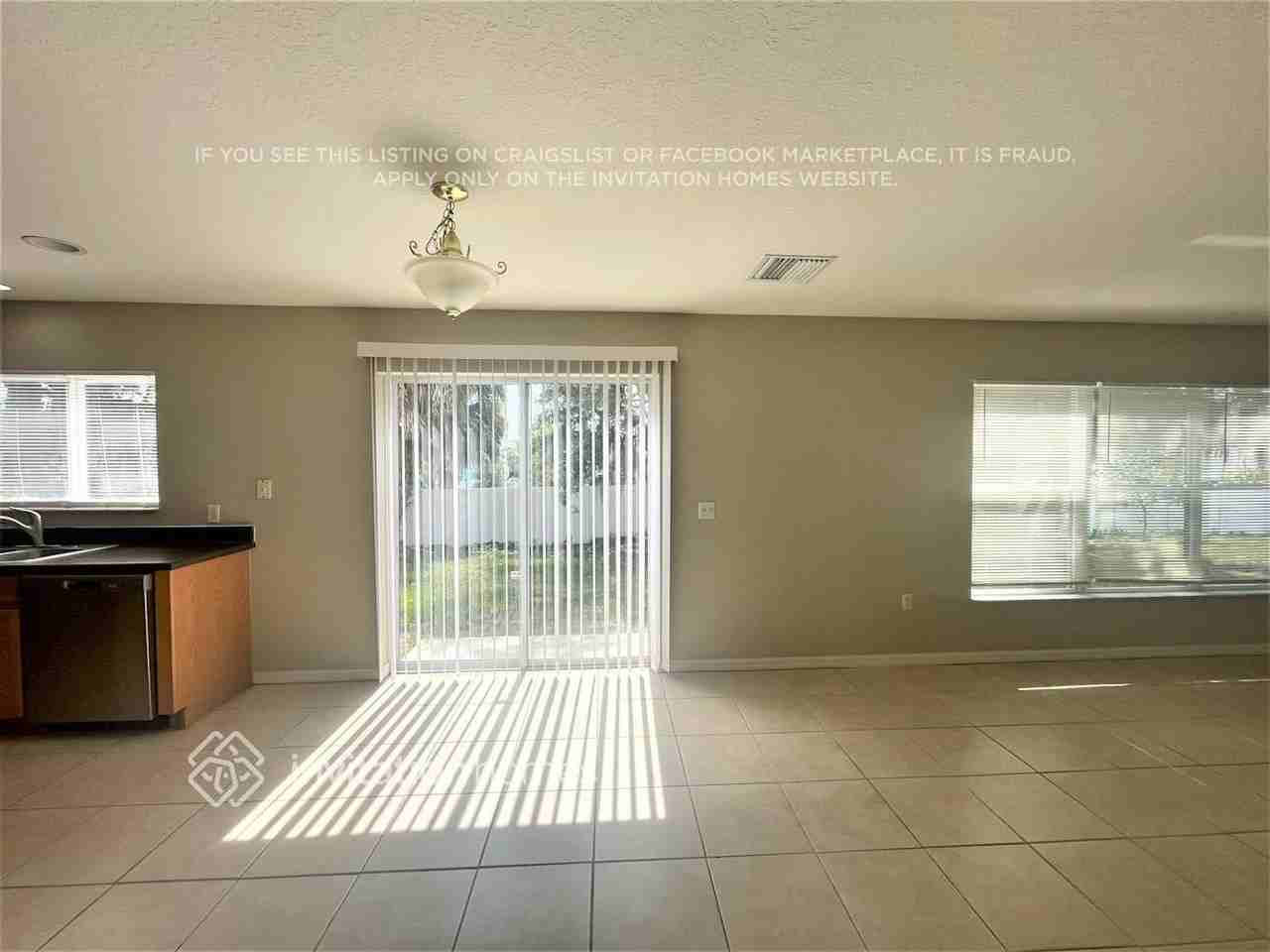 10415 Frog Pond Dr - Photo 6 of 19