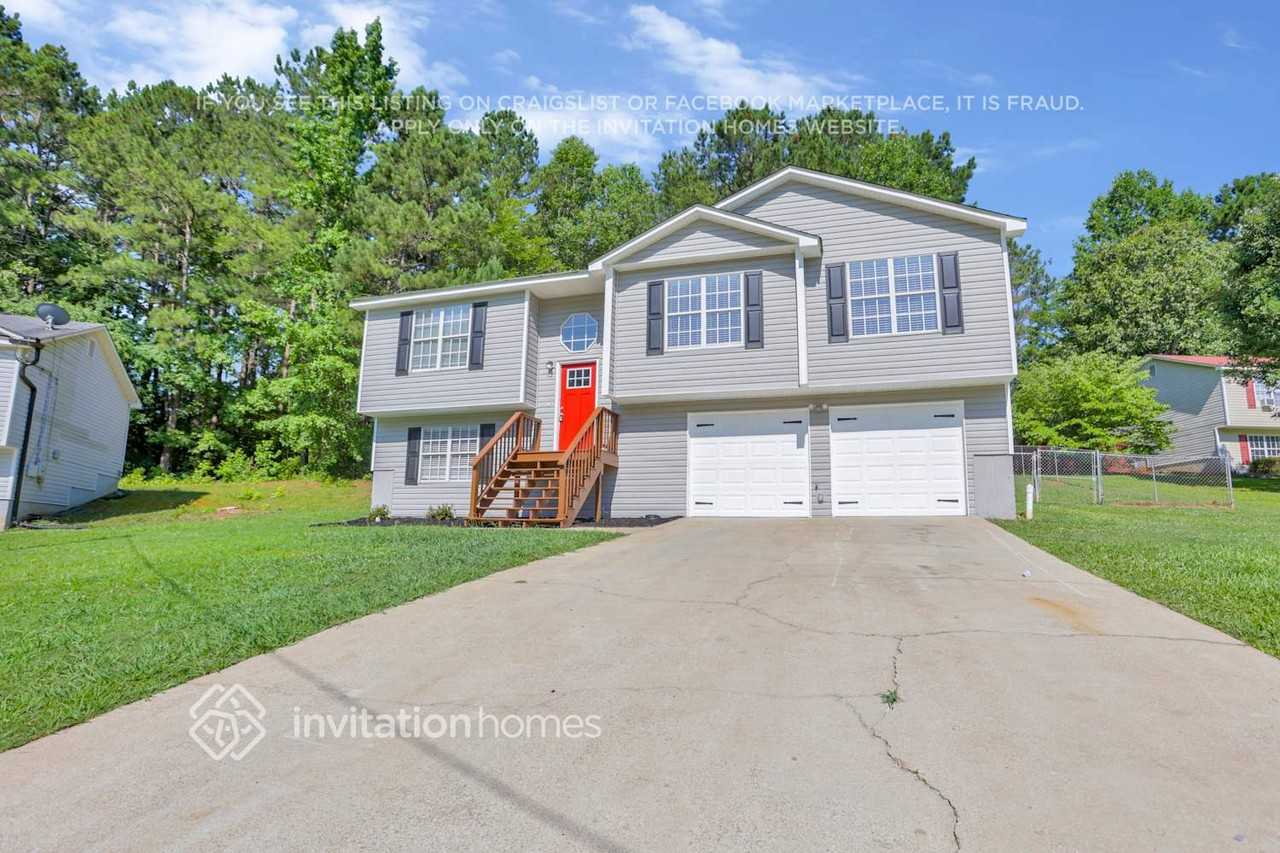 7607 Stonedraw Ct - Photo 3 of 23