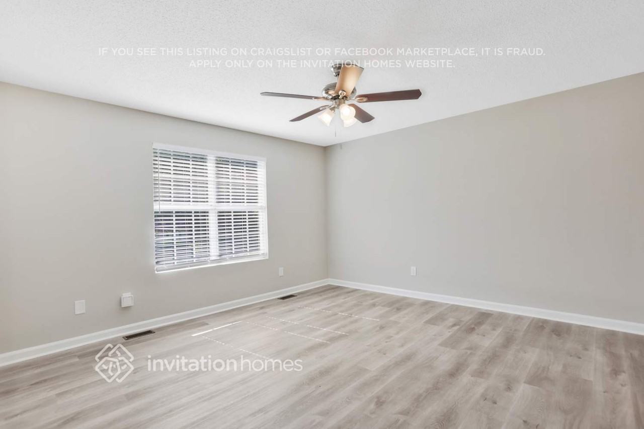 7607 Stonedraw Ct - Photo 4 of 23