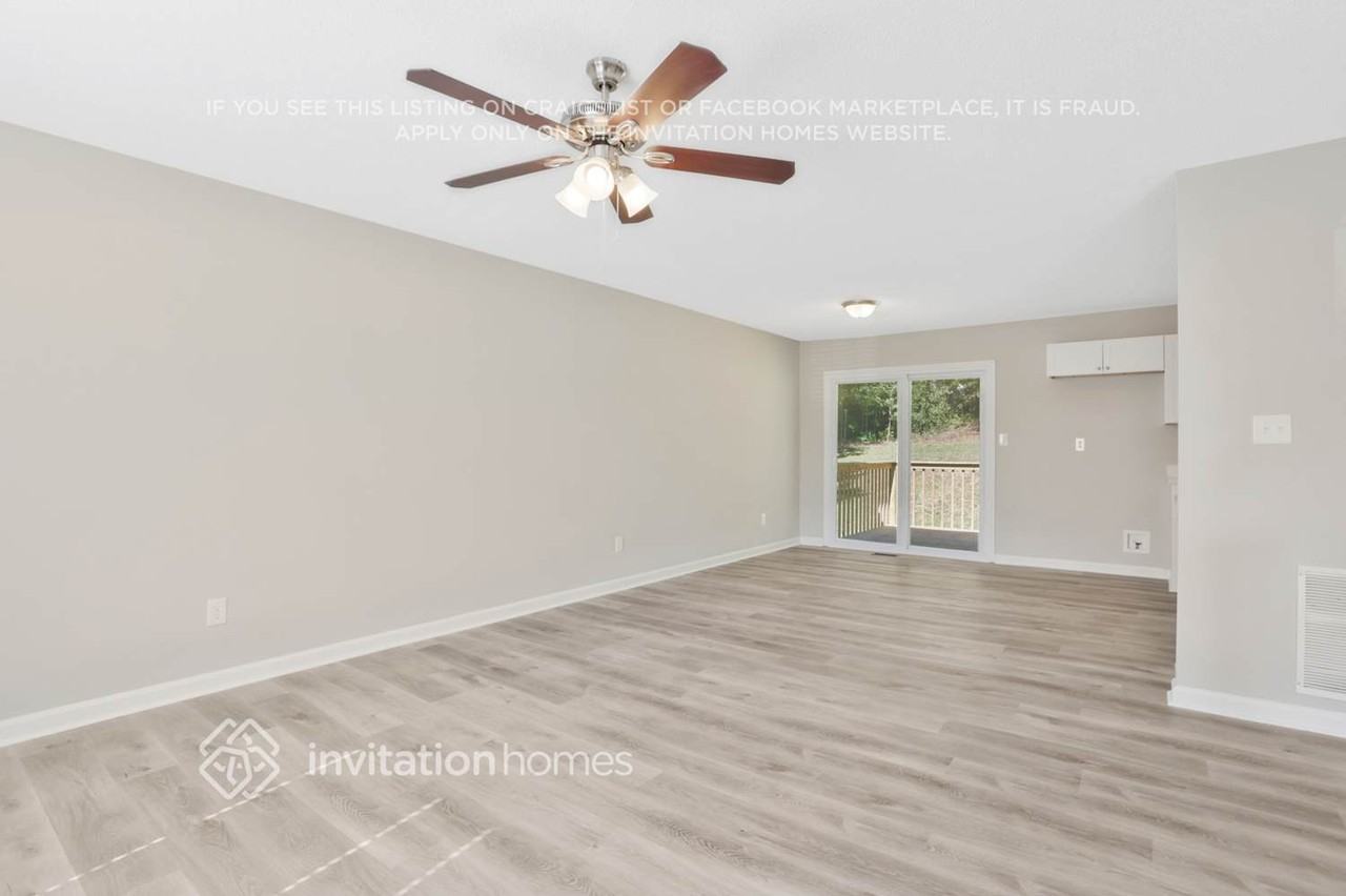7607 Stonedraw Ct - Photo 5 of 23