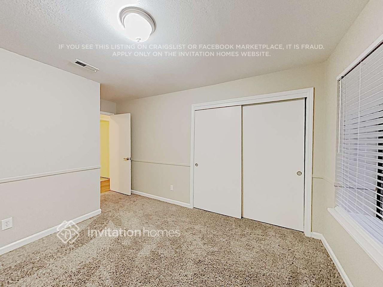 1898 Clark Ave - Photo 7 of 8