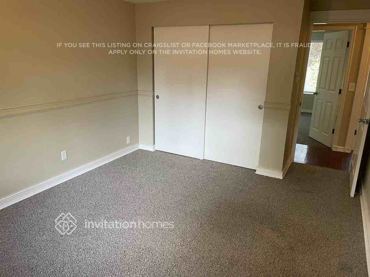 13113 49th Ave Ne - Photo 6 of 10