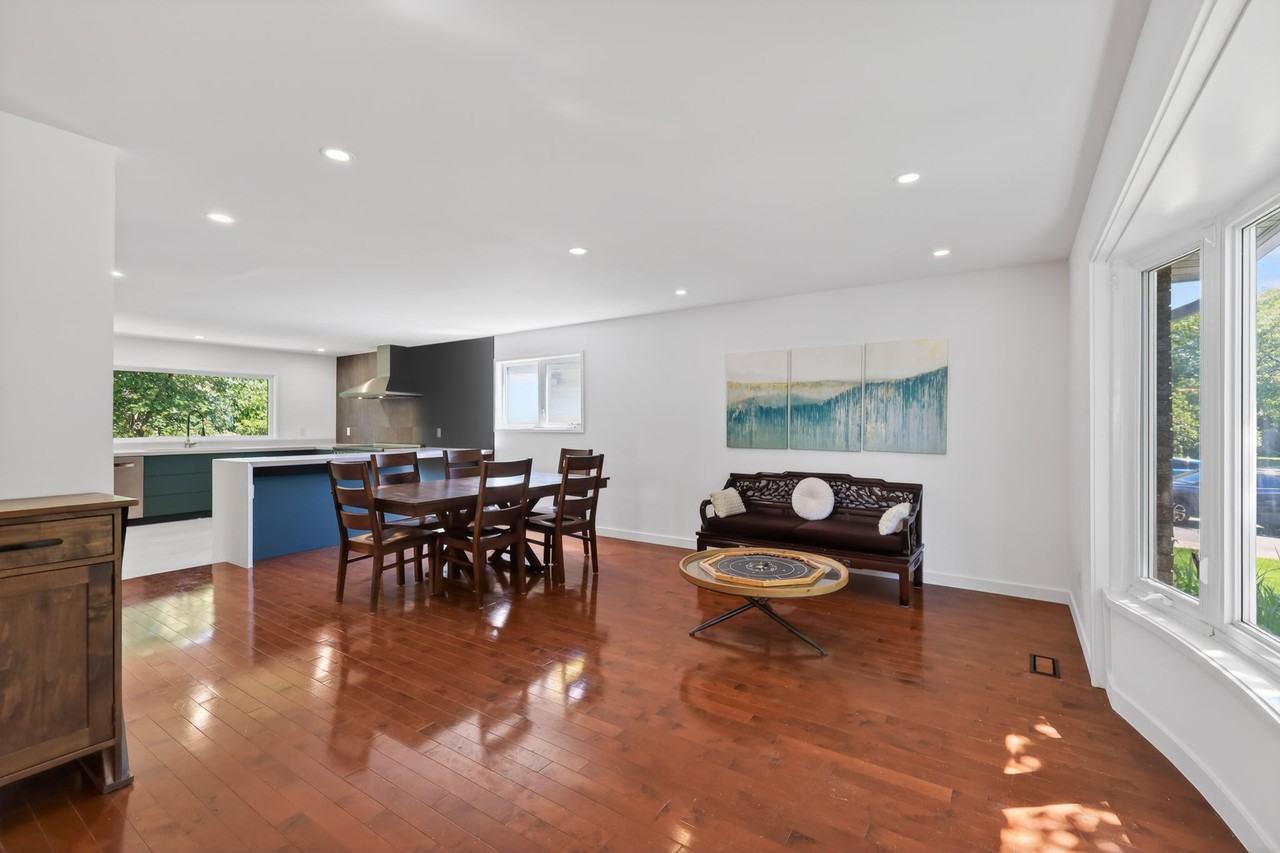898 Explorer Lane - Photo 4 of 32