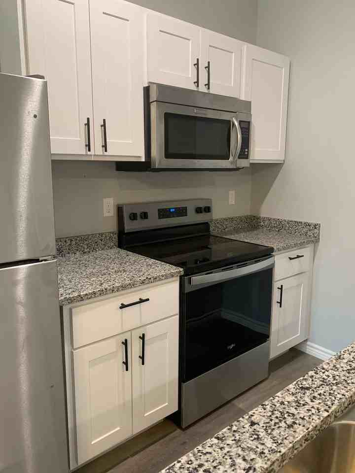 17738 County Road 4112 - Photo 3 of 22