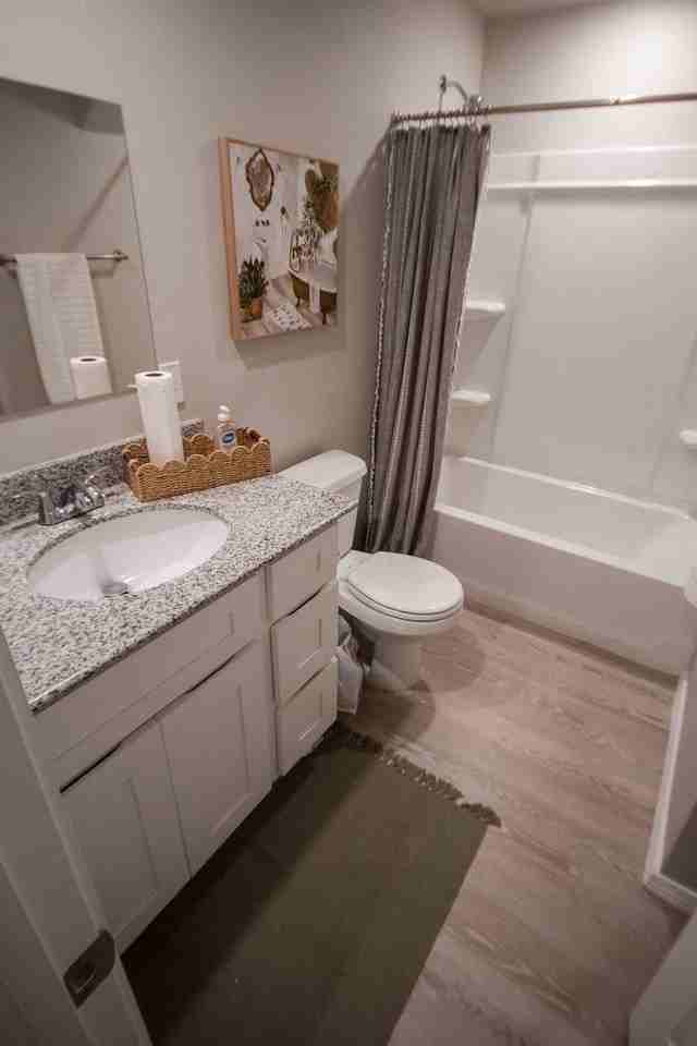 North Pointe Townhomes - Photo 6 of 44