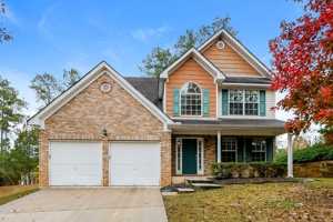 featured image of 112 Garrison Ln