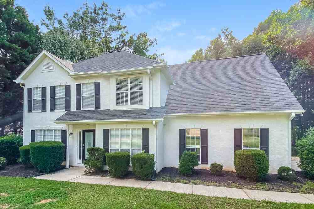 135 Masters Dr - Photo 4 of 20