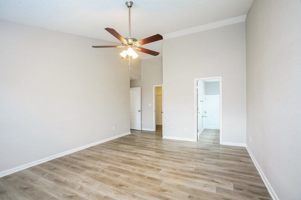 221 Pennwood Ln - Photo 7 of 16