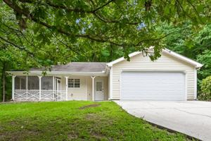 featured image of 85 Lakeside Dr