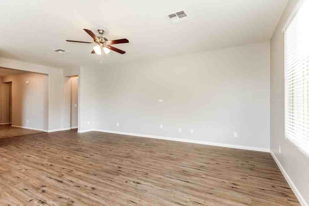 12145 W Patrick Ln - Photo 3 of 16