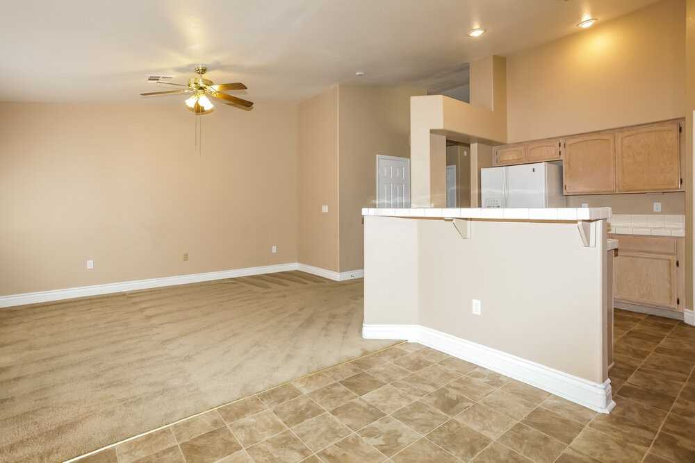 3826 Coleman St - Photo 4 of 18