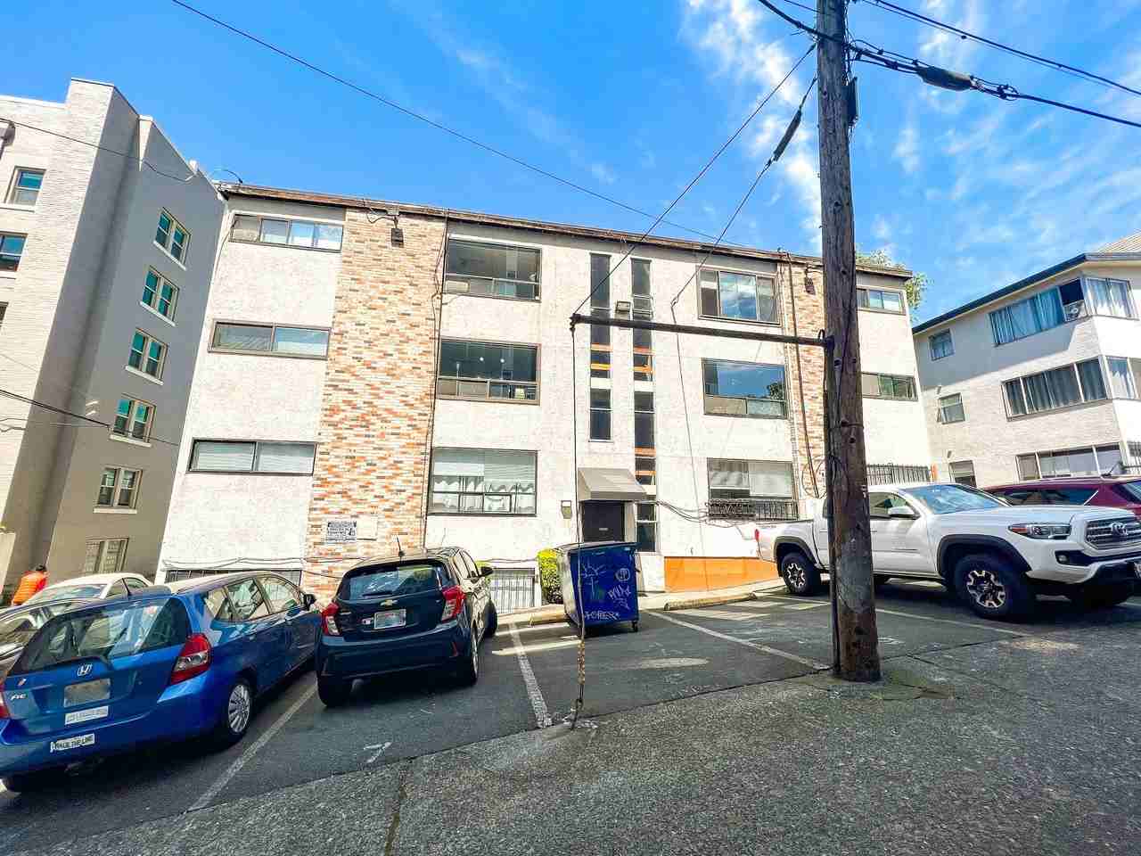 515 East Denny Apartments - Photo 3 of 48