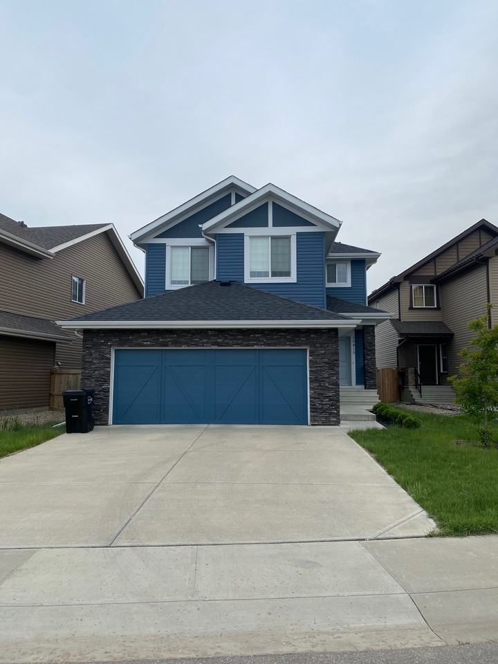 15815 15 Ave Sw - Photo 2 of 39