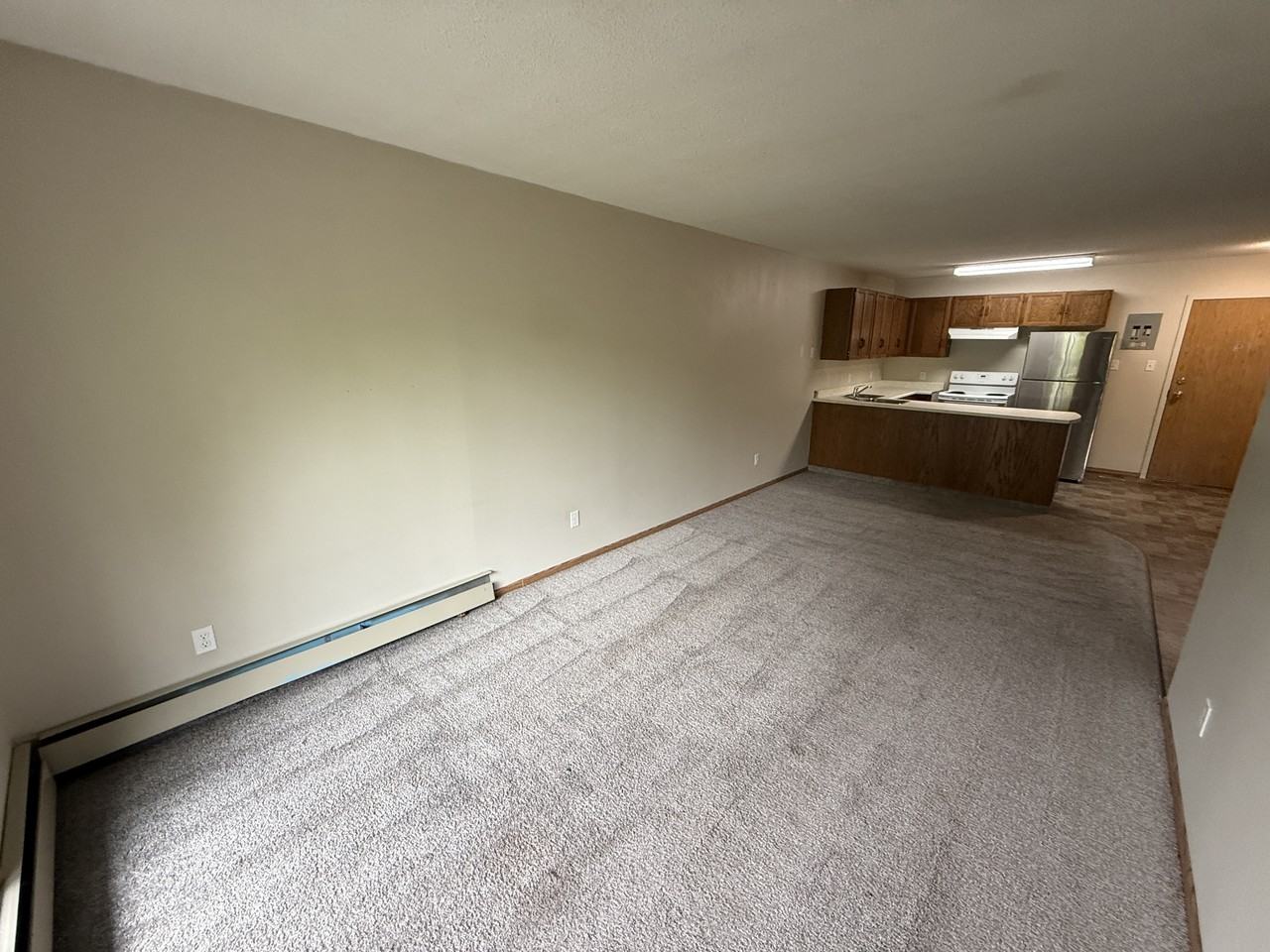 5013 50 St - Photo 6 of 13