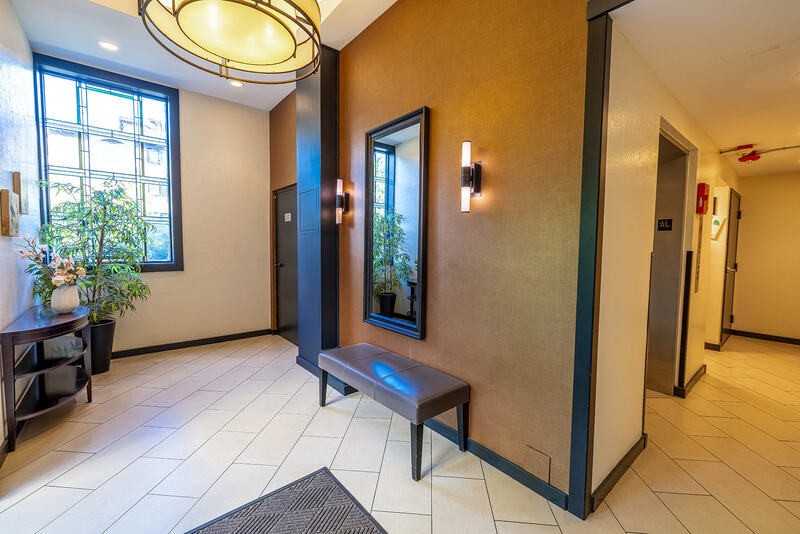 500 W Roy St #W403 - Photo 2 of 34
