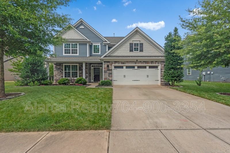7419 Canova Ln