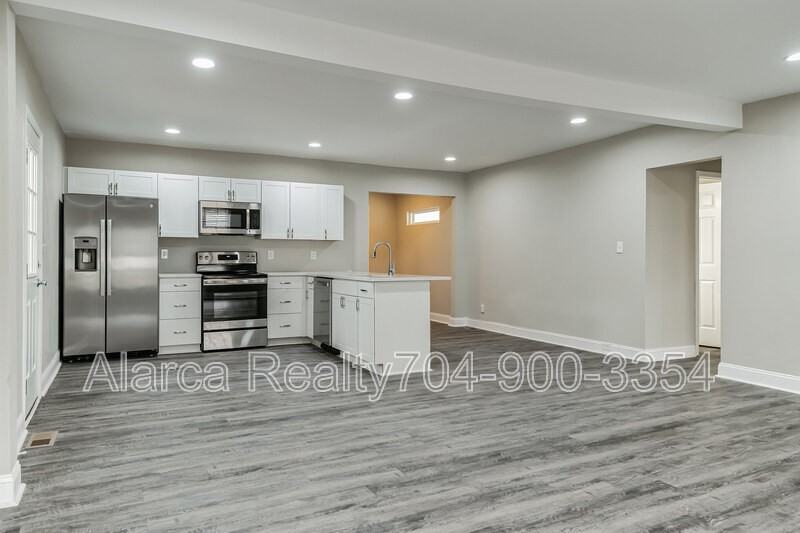 1219 Skyview Rd - Photo 3 of 25