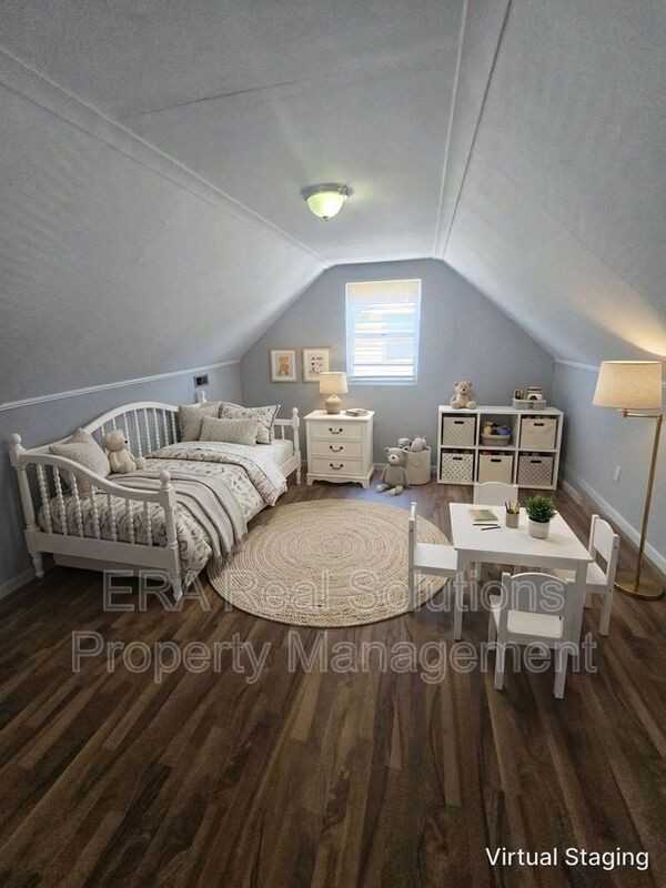 3327 Mcguffey Rd - Photo 4 of 18