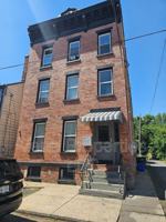 featured image of 5 Marshall St #2