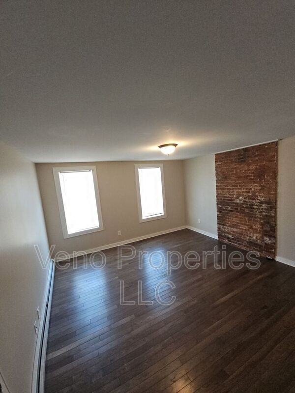 5 Marshall St #2 - Photo 5 of 13