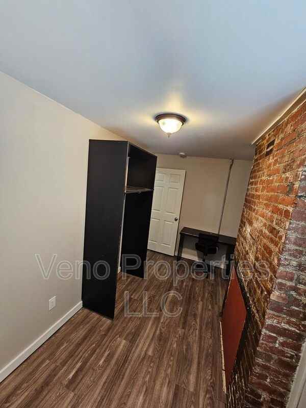 5 Marshall St #2 - Photo 7 of 13