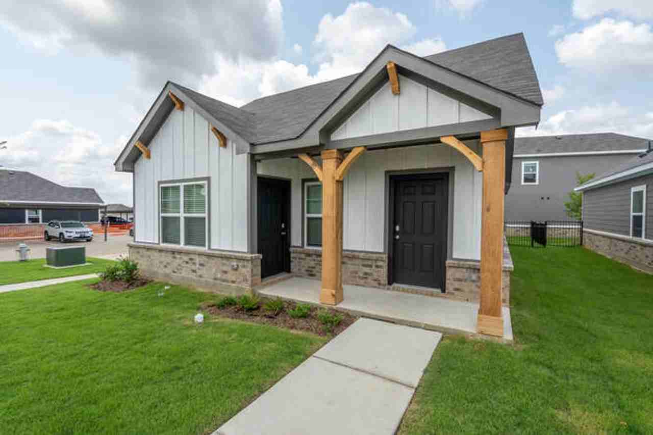 The Cottages at Bell Station - Photo 7 of 27