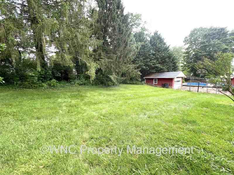 53 Tipperary Dr - Photo 2 of 13