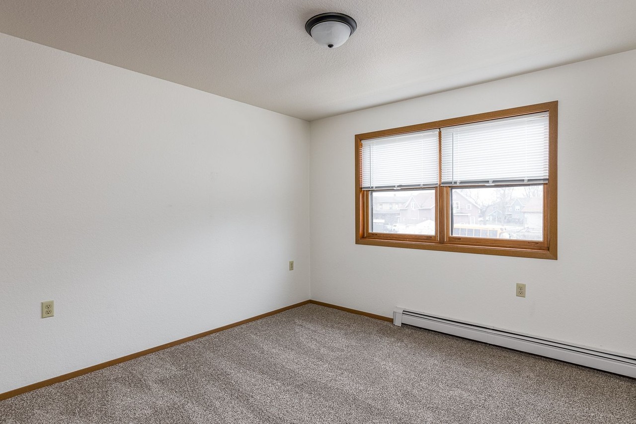 Regency House - Photo 7 of 18