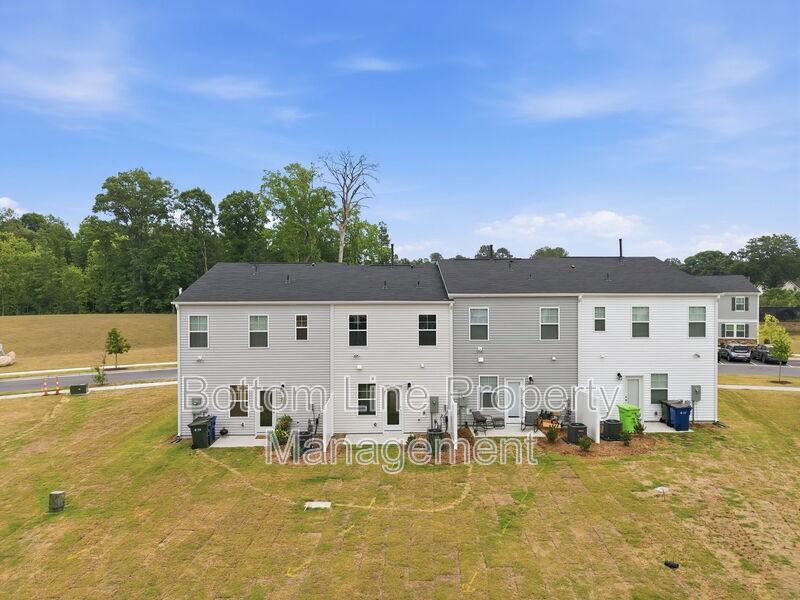 2495 Tonoloway Dr - Photo 4 of 39