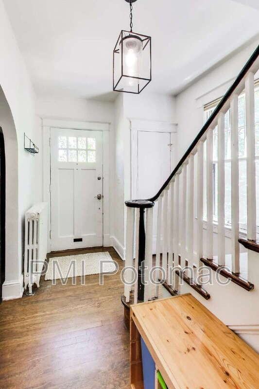 5332 Nevada Ave Nw - Photo 7 of 42