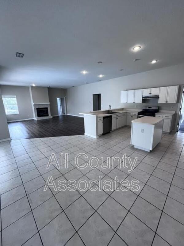 28724 Hanging Moss Loop - Photo 5 of 27
