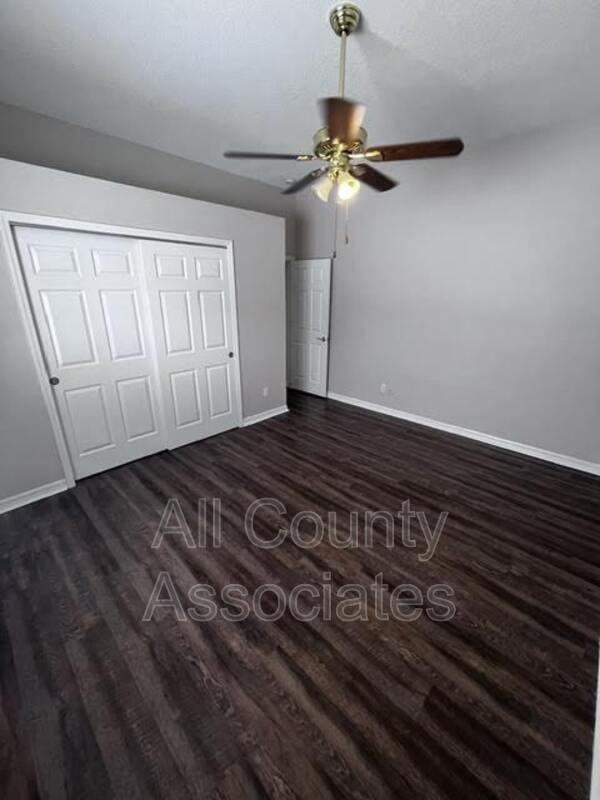 28724 Hanging Moss Loop - Photo 7 of 27
