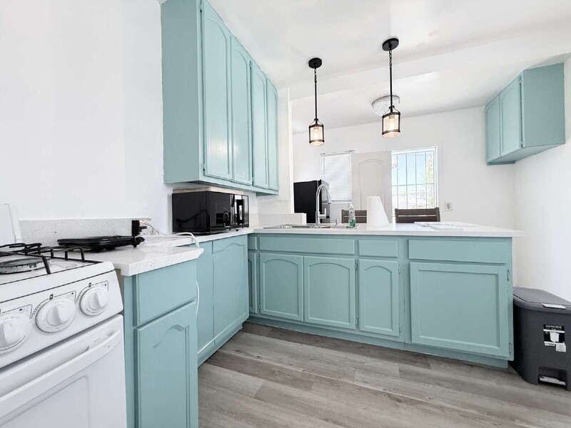 6914 1/2 S Main St - Photo 7 of 14