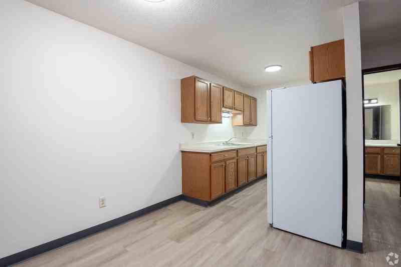168 Morningside Dr - Photo 3 of 12