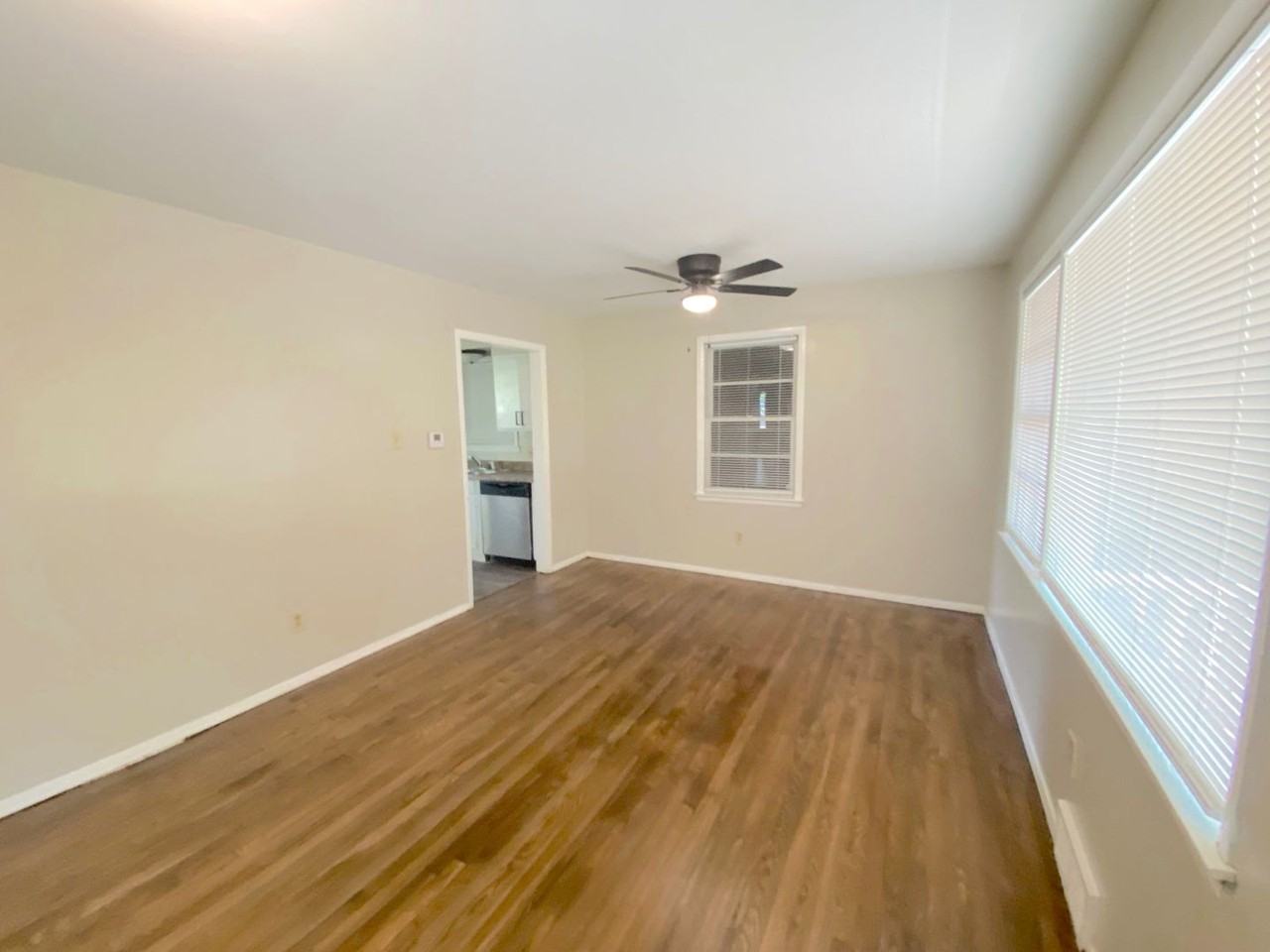 1050 Dora Cv - Photo 5 of 11