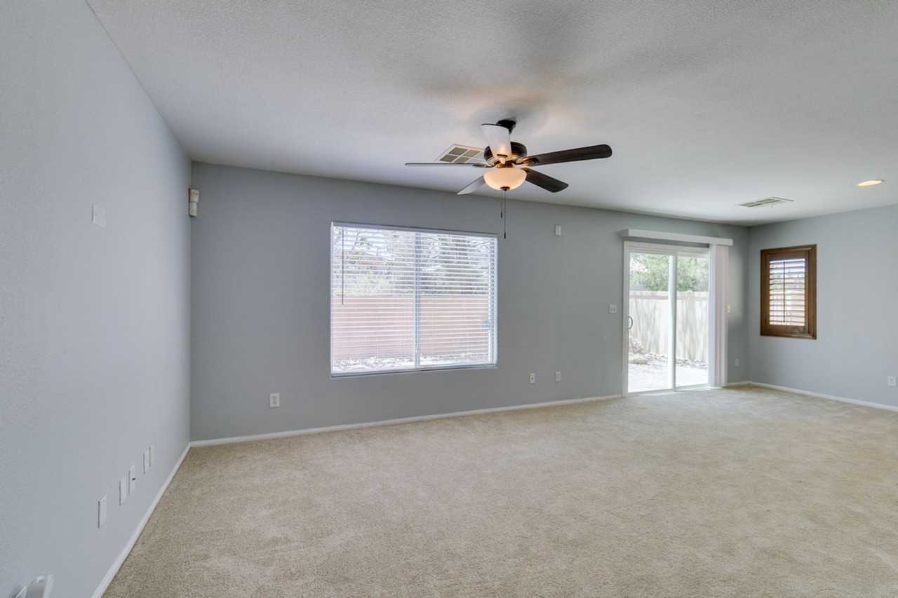 8433 Spencer Canyon St - Photo 2 of 43