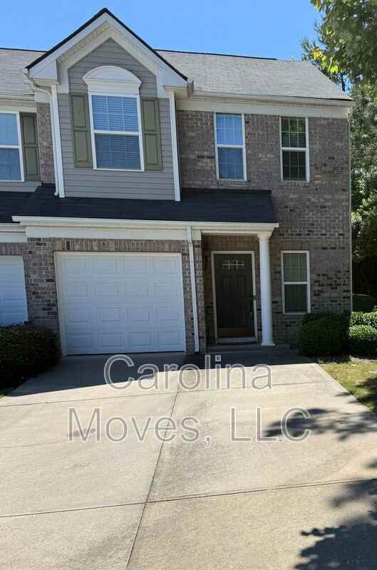 479 Woodbark Ct
