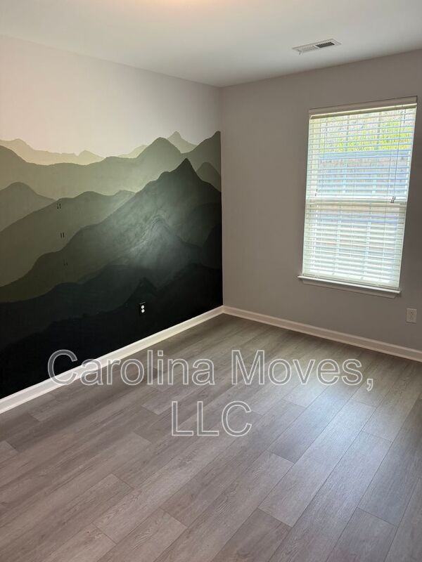 479 Woodbark Ct - Photo 3 of 20