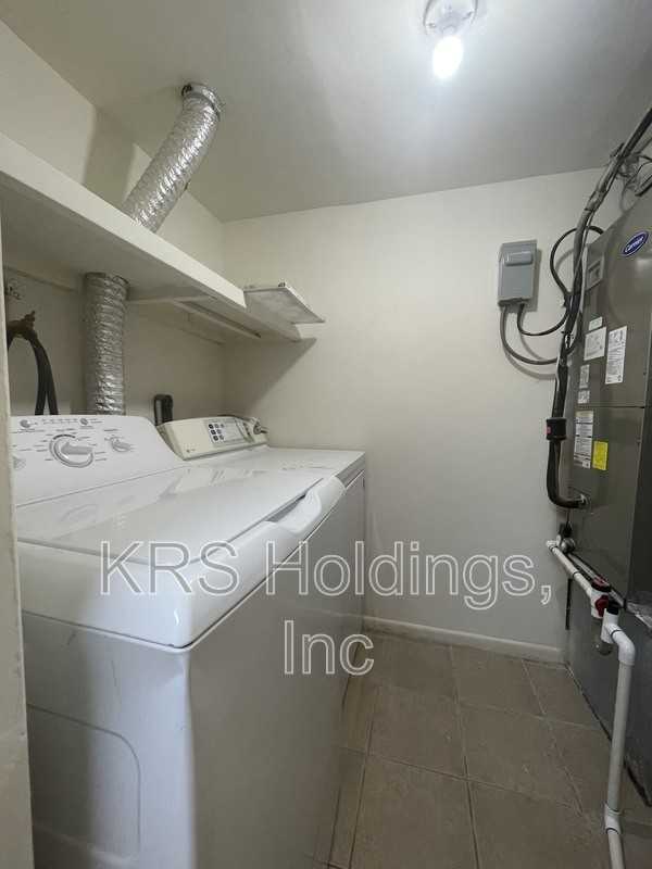 3828 Miramonte Pl #B - Photo 7 of 18