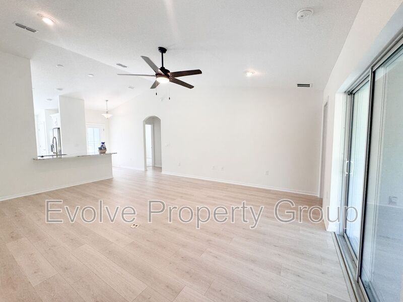 6 Pickcane Ln - Photo 7 of 37