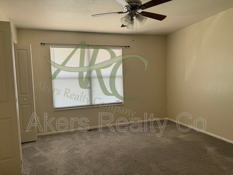 182 E Spaulding Ave - Photo 7 of 14