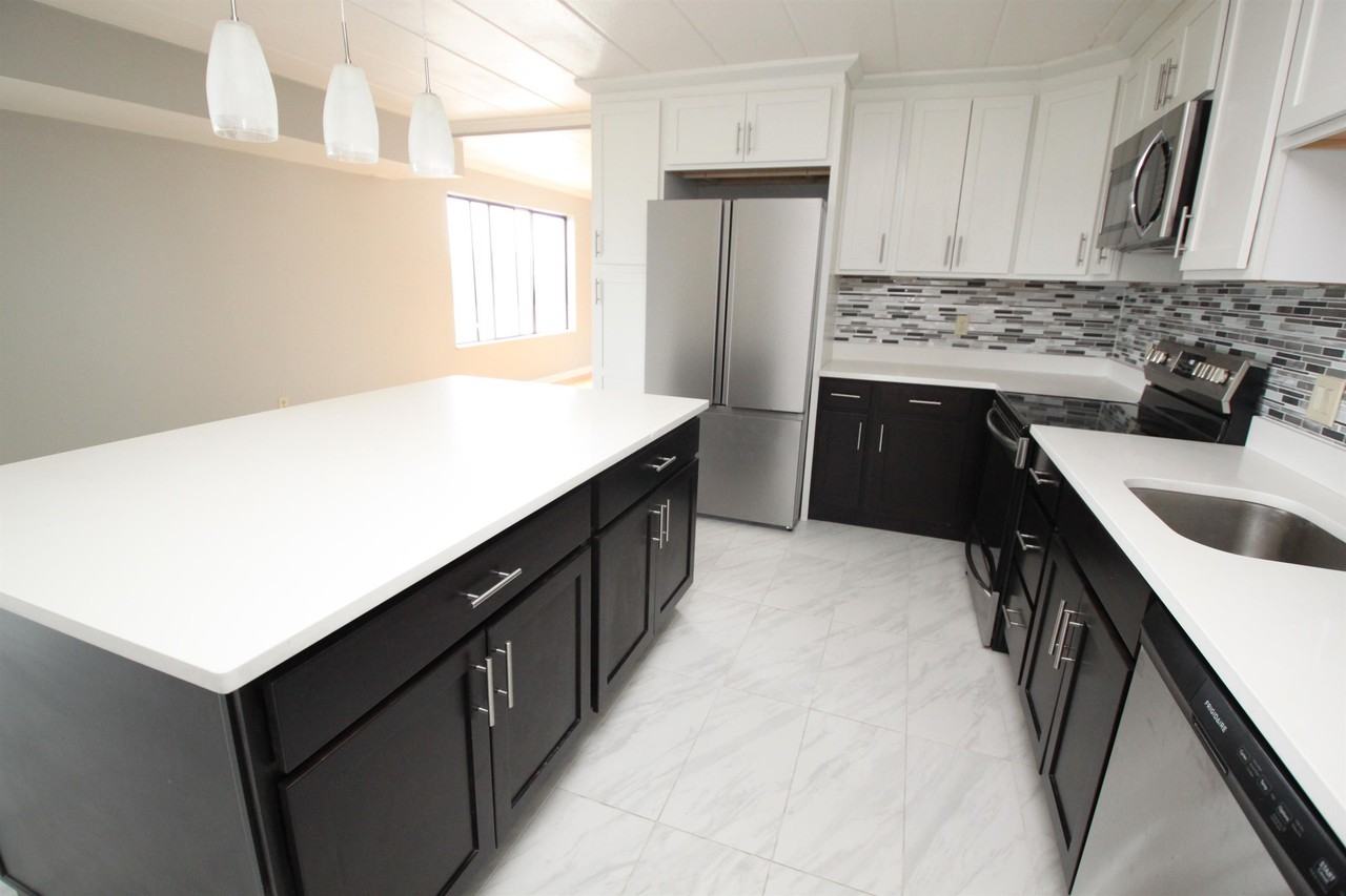 WALDORF PARK APTS -- 045 - Photo 4 of 50