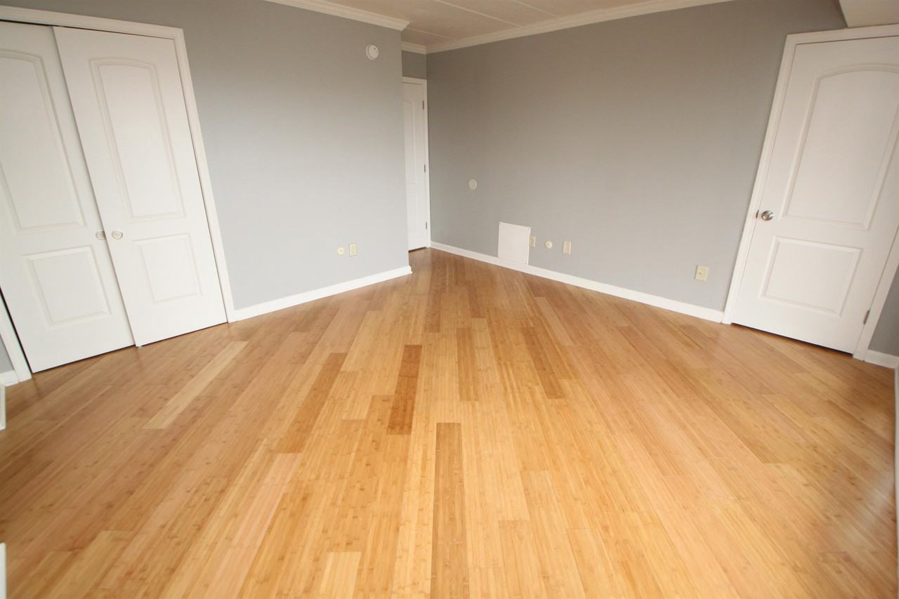 WALDORF PARK APTS -- 045 - Photo 6 of 50